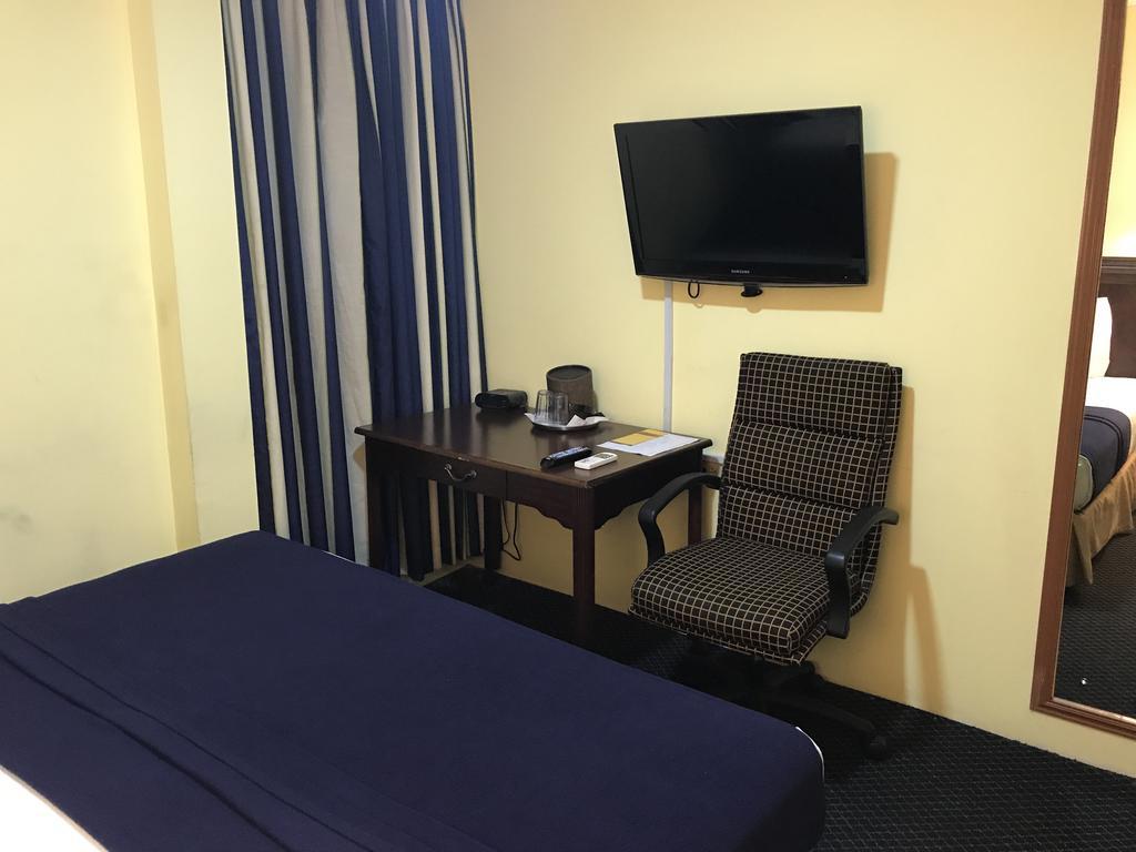 Airport Suites Hotel Piarco Εξωτερικό φωτογραφία